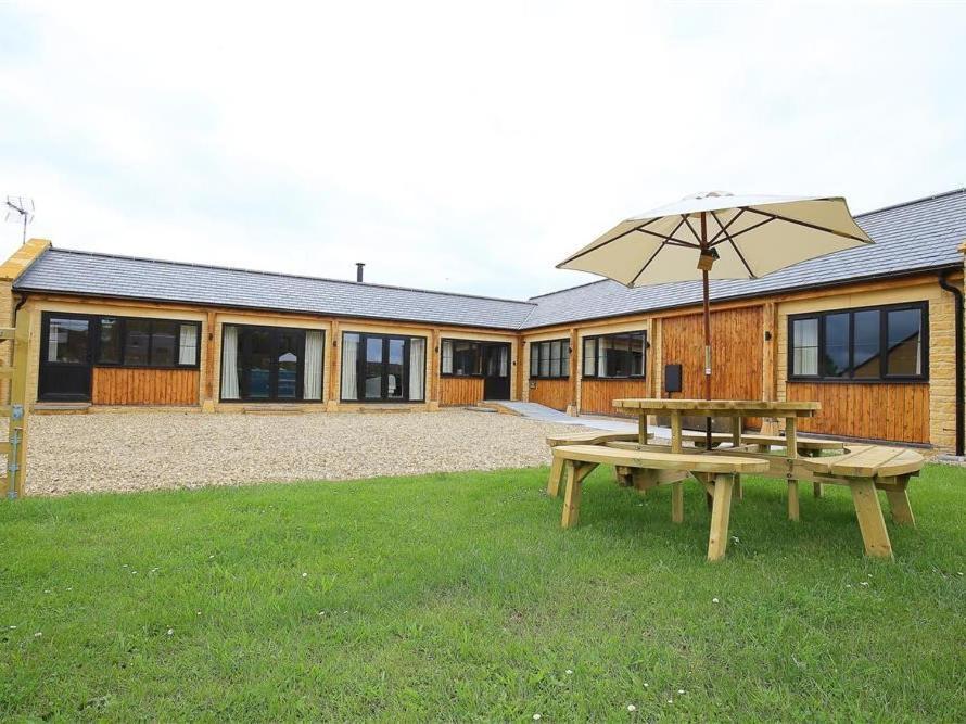 Park Stables, Cheltenham Wyck Rissington Exterior foto